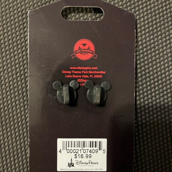 Disney Windows of Evil Kaa Pin - Picture 2 of 2